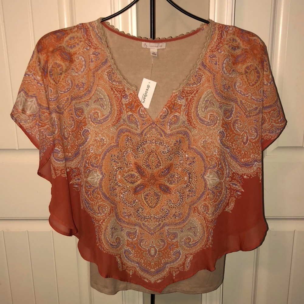 SOLD 3/$12❤️NWT Cb established 1962 Top